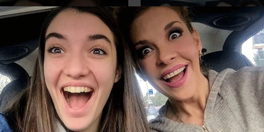 Σοφίνα Λαζαράκη | Ερωτευμένη η κόρη της Μαίρης Μηλιαρέση! Ποιος είναι ο σύντροφός της; (pics)