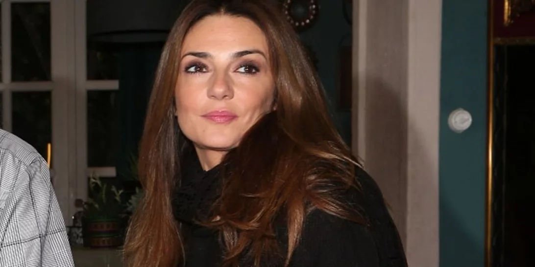 Μαρία Λεκάκη | Διακοπές στην Κύθνο - Το αέρινο και δροσερό μπλε φόρεμα που λατρέψαμε