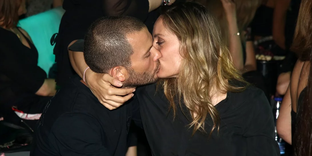 Ελεονώρα Μελέτη | Το cool ντύσιμο που έκανε για να βγει με τον σύζυγό της και τα καυτά φιλιά