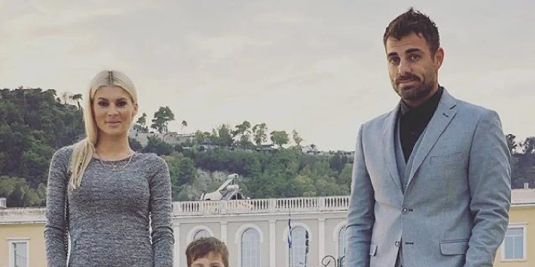 Στέλιος Χανταμπάκης & Όλγα Πηλιάκη βάφτισαν την κόρη τους | Δες τις υπέροχες φωτογραφίες