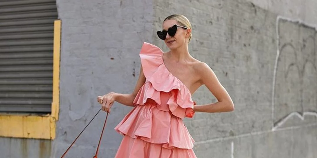 Μίνι φορέματα για γάμο | Βρήκαμε τα πιο ωραία για σένα που δε θέλεις να φορέσεις μάξι