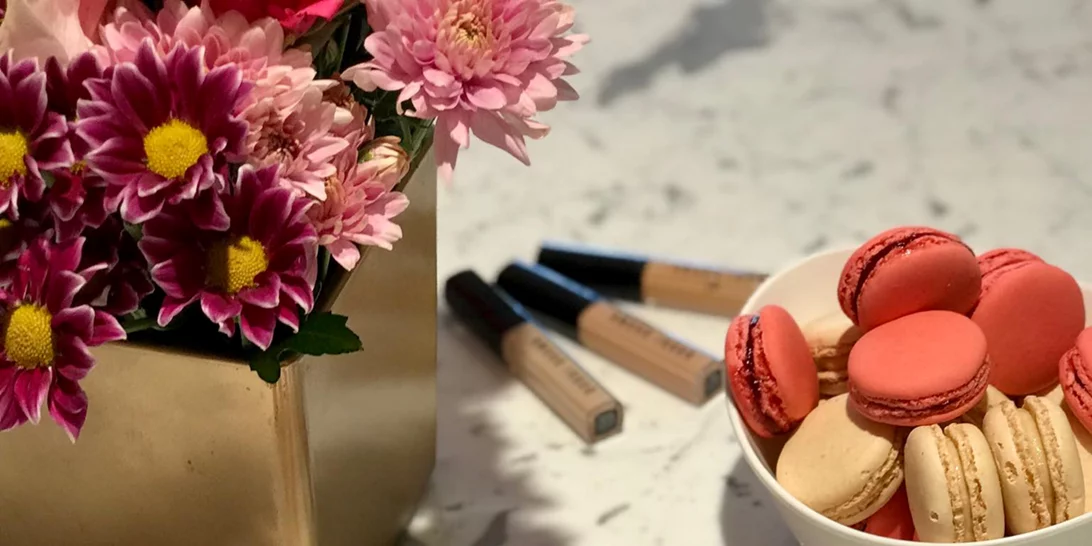 Τι ετοιμάζει μια fashion editor στη Bobbi Brown Boutique στη Γλυφάδα, λίγο πριν το γάμο της;