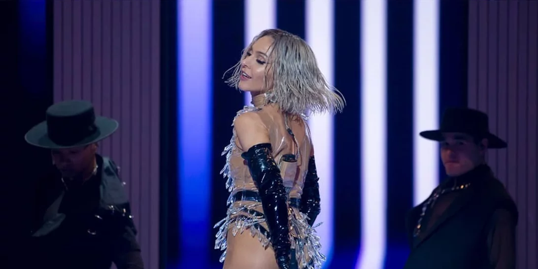 Λίγες ώρες πριν το τελικό της Eurovision | Η Τάμτα βγάζει την περούκα της και αποθεώνεται! (vid)