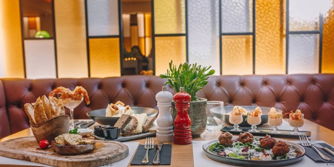 Η Αθηναϊκή Κουζίνα έρχεται στο Zinglee bistro & cocktails & σε καλεί να την δοκιμάσεις