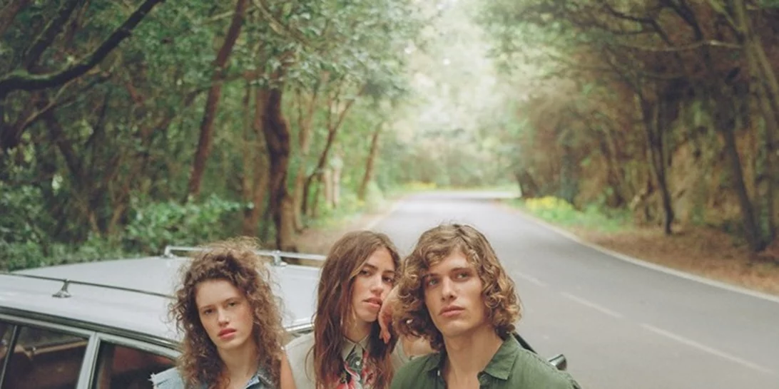 Η πιο καλοκαιρινή και ανέμελη συλλογή είναι Pepe Jeans