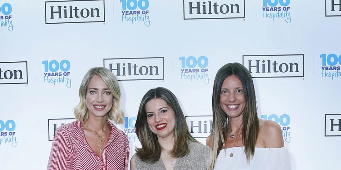 Oι πιο καλοκαιρινές εμφανίσεις στο πάρτι για τα 100 χρόνια του Hilton
