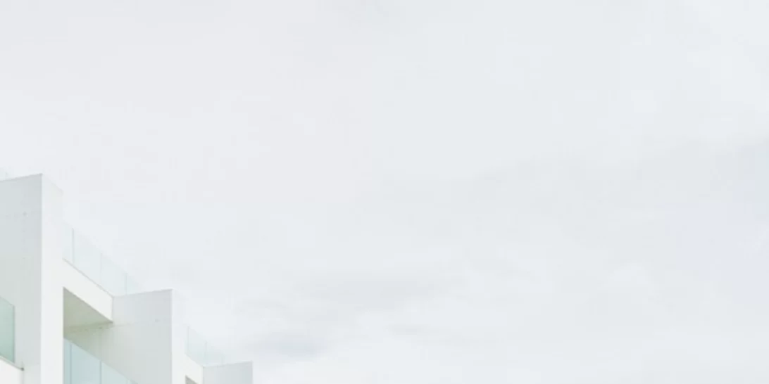 Το τέλειο beach look κοστίζει ελάχιστα