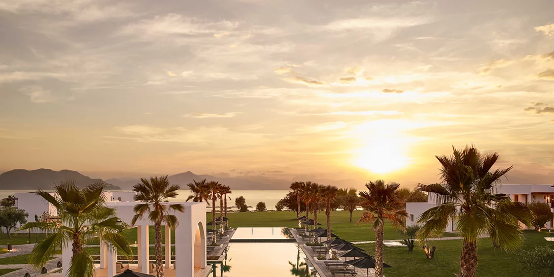 Casa Marron | Ένα ολοκαίνουριο ξενοδοχείο για τις απόλυτες boho διακοπές ανοίγει σήμερα τις πύλες του