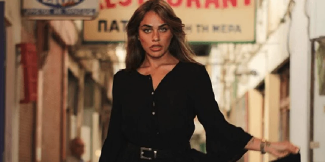 Ναι ή όχι; Η Κόνι Μεταξά έγινε ξανθιά (pics)