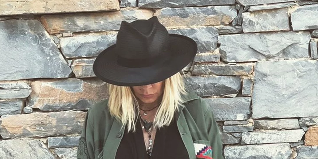 Άννα Βίσση | «Ηλιοτρόπια»: Το νέο album της κυκλοφόρησε και έγινε αμέσως no1