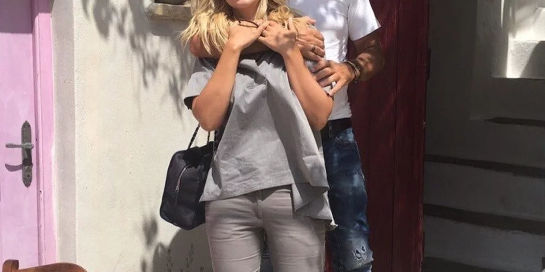 Ελληνίδα δημοσιογράφος περιμένει το πρώτο της παιδάκι!