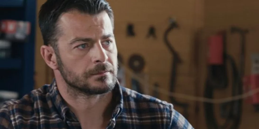 Γιώργος Αγγελόπουλος | «Γιατί προκάλεσε τόση εντύπωση ότι έγραψα βιβλίο;»