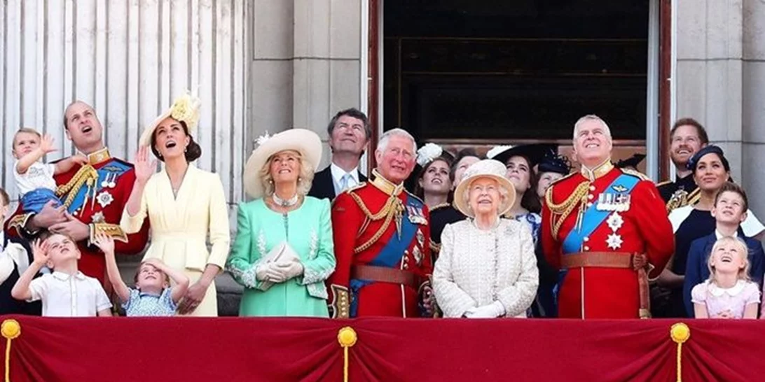 Trooping the Colour 2019 | Οι φωτογραφίες από την ετήσια τελετή για τα γενέθλια της βασίλισσας Ελισάβετ