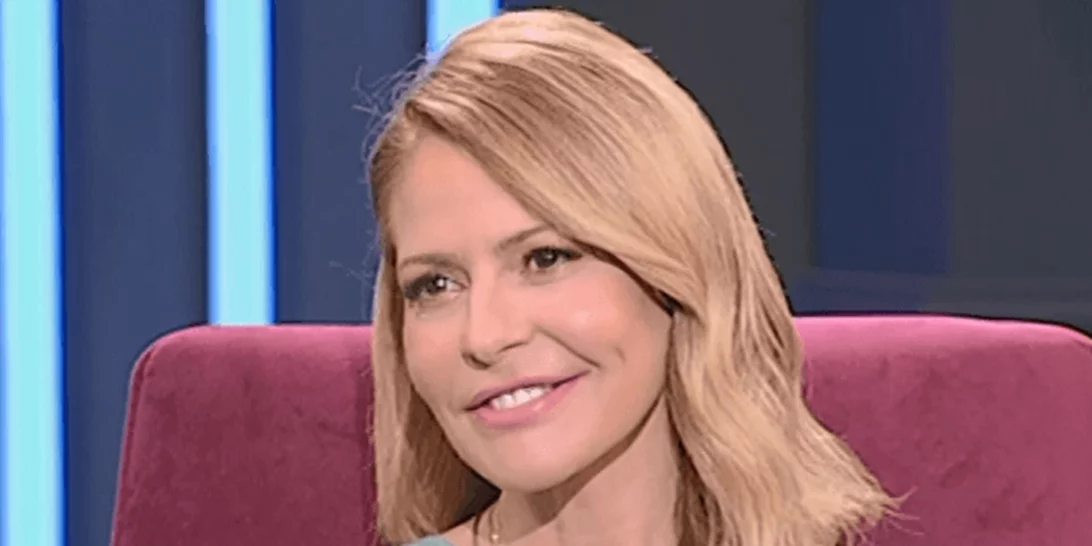 Τζένη Μπαλατσινού | Η γνωριμία με τον Βασίλη Κικίλια, ο χωρισμός, ο δεύτερος γάμος & το ενδεχόμενο ενός παιδιού