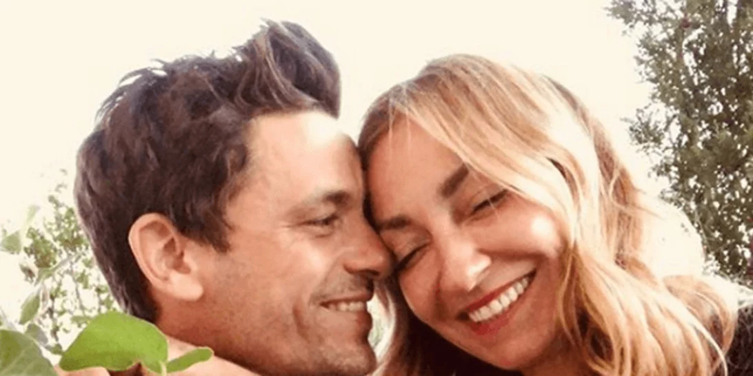 Ρούλα Ρέβη | Γιόρτασε την επέτειο του γάμου της με την πιο τρυφερή φωτογραφία!