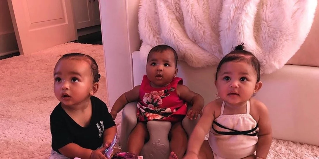 True, Stormi & Chicago | Η νέα γενιά Kardashian - Jenner σε νέες περιπέτειες