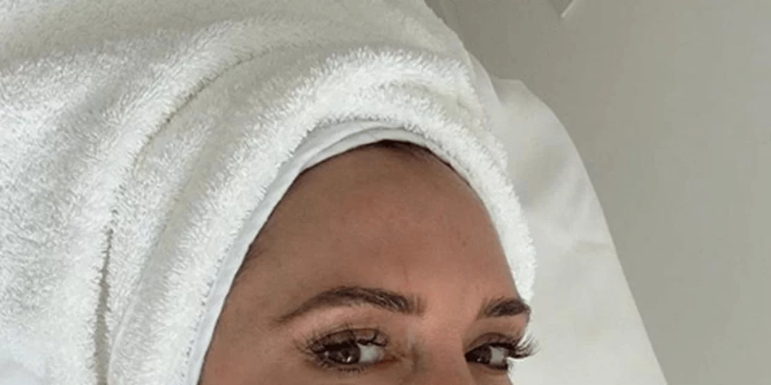 Μάσκες με φως LED | Τι είναι η φωτοθεραπεία που κάνουν όλες οι celebrities στο Instagram;