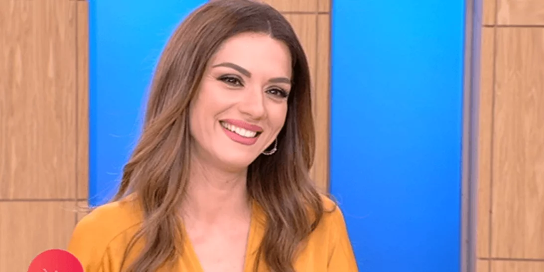 Βάσω Λασκαράκη | Ντύθηκε και πάλι νύφη