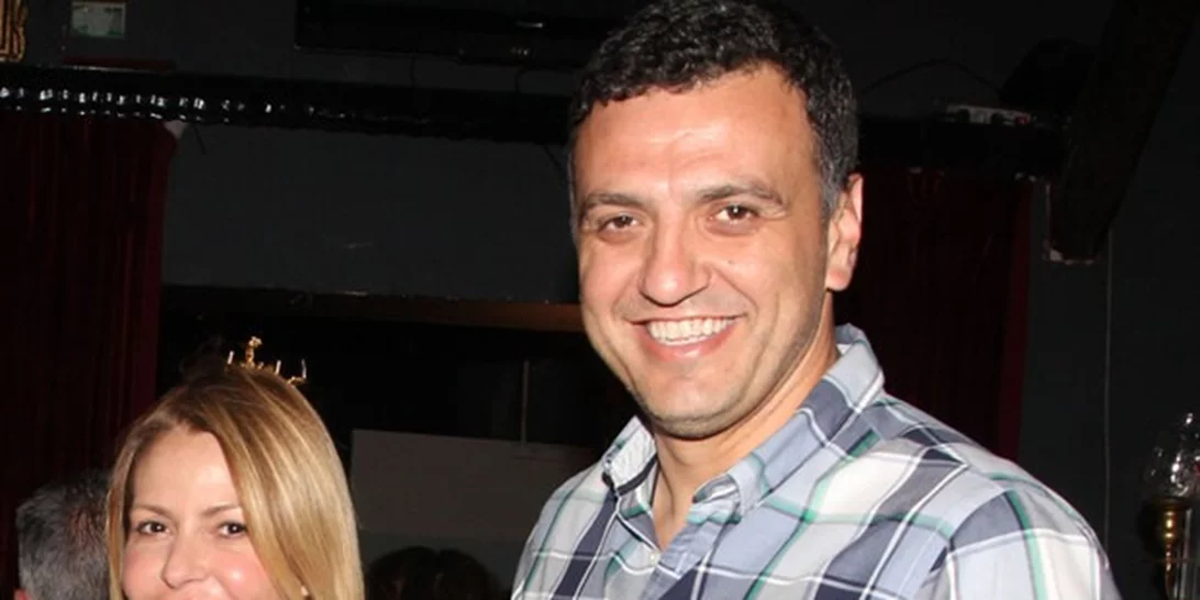 Τζένη Μπαλατσινού και Βασίλης Κικίλιας | Η βραδινή έξοδος, η αγκαλιά και το μπάσκετ