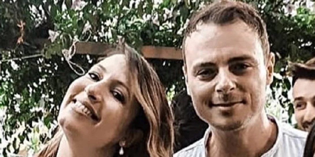 Νίκος Μίχας | Παντρεύτηκε την εγκυμονούσα σύντροφό του (pics)