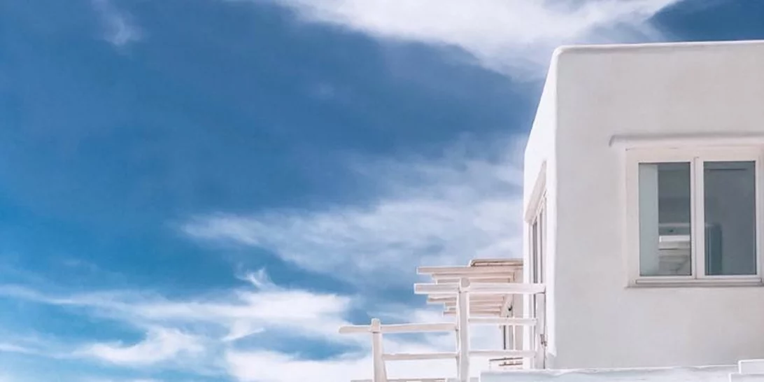 Ένα τριήμερο στη Μύκονο μας έμαθε όλα όσα πρέπει να ξέρουμε για την αντηλιακή προστασία