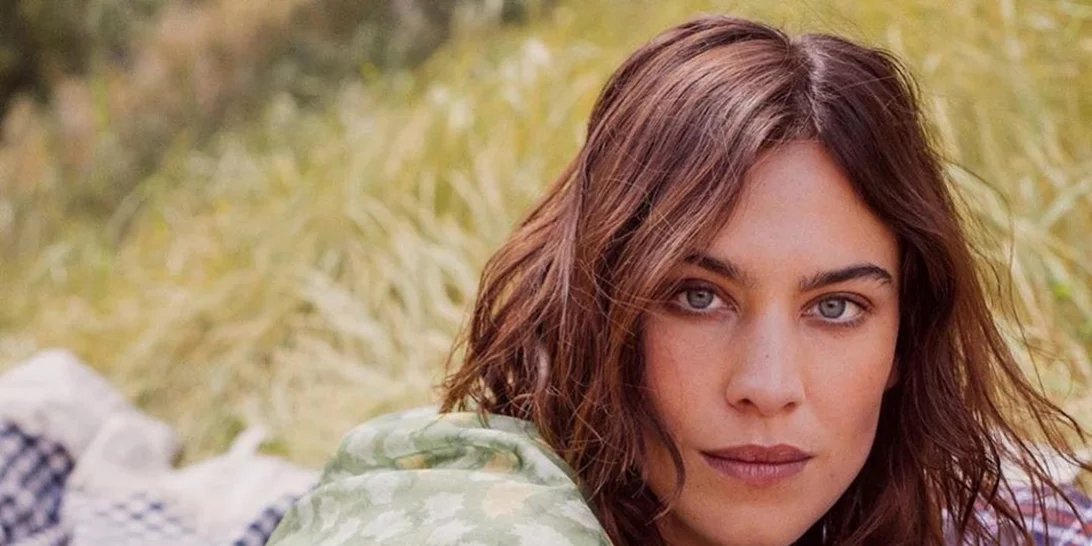 Alexa Chung | Η αποκάλυψη του προβλήματος υγείας της