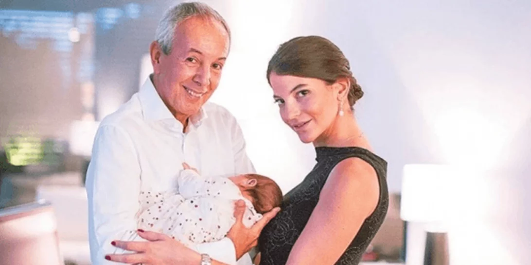 Γιάννης και Δήμητρα Κούστα | Η βάφτιση- υπερπαραγωγή της κόρης τους