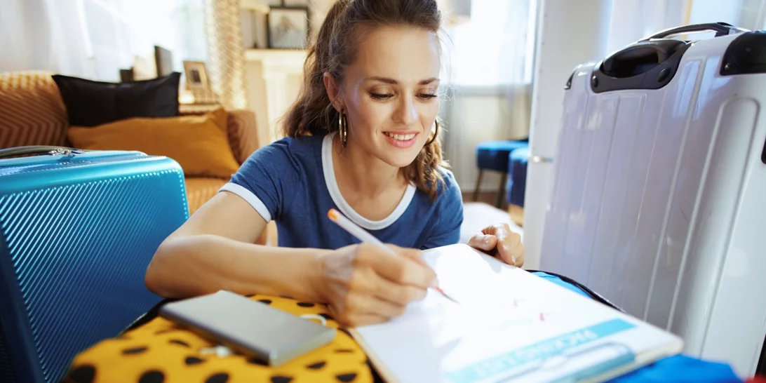 Πώς να οργανώσεις σωστά το πακετάρισμα της βαλίτσας σου όταν ετοιμάζεσαι για διακοπές