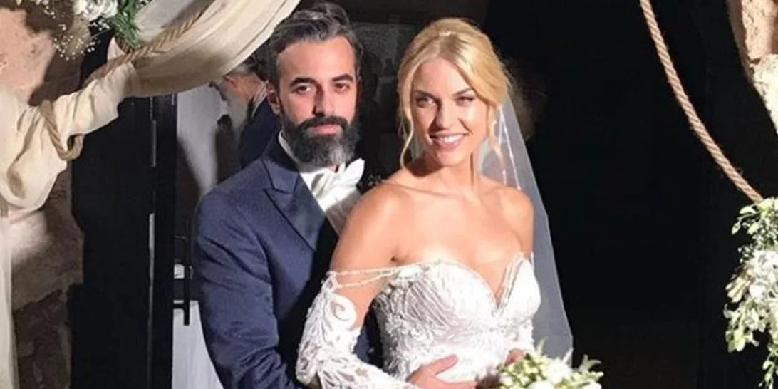 Μαντώ Γαστεράτου | Παραδέχθηκε ότι είναι έγκυος! Ο τρόπος που το έμαθε & η ανακοίνωση στον σύζυγό της