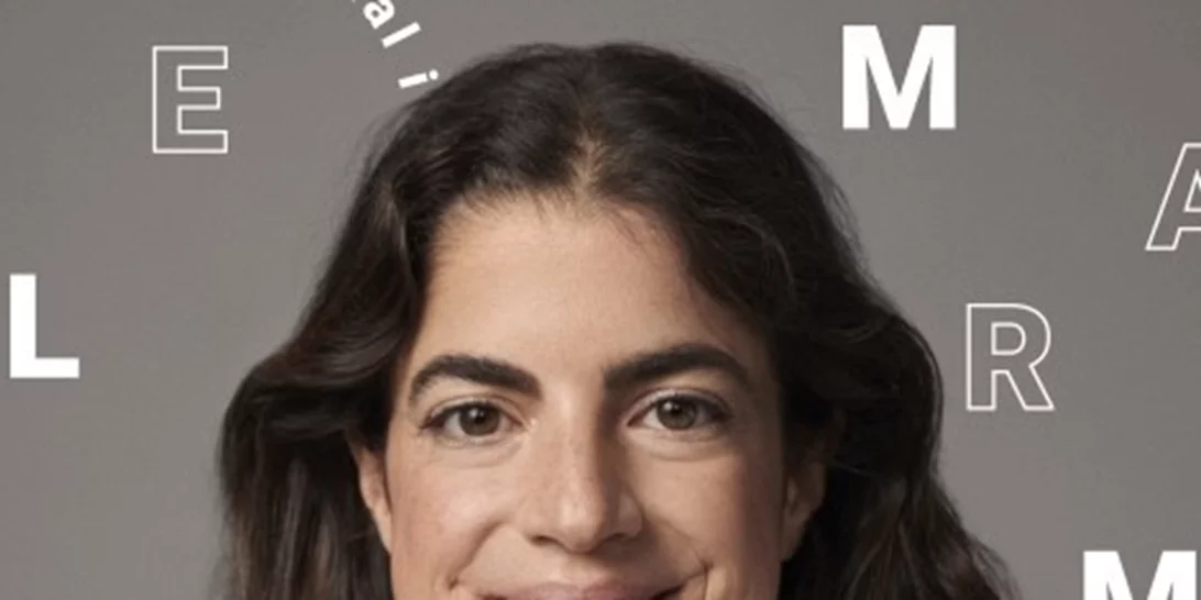Leandra Medine: Το νέο hashtag της σε προκαλεί να ντυθείς στο σπίτι