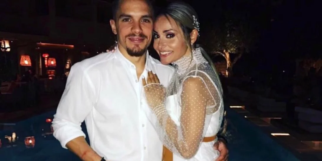 Βασιλική Μιλλούση | Η εγκυμονούσα μάς δείχνει πόσο έχει φουσκώσει η κοιλιά της