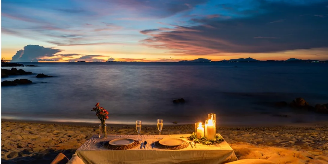 10 κεριά που μυρίζουν καλοκαίρι και θυμίζουν διακοπές!