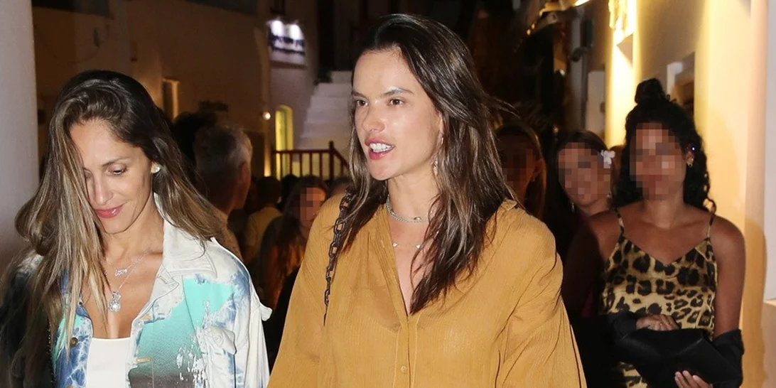 Η Alessandra Ambrosio με τα παιδιά της στην Μύκονο