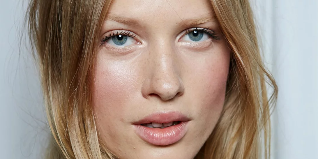 7 tips για να δημιουργήσεις το απόλυτο καλοκαιρινό «nο make up» look