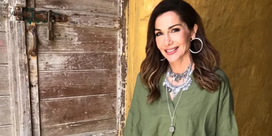 «Φέτες» η Δέσποινα Βανδή στα 50 | Η φωτογραφία που θα σε κάνει να τρέξεις στο γυμναστήριο