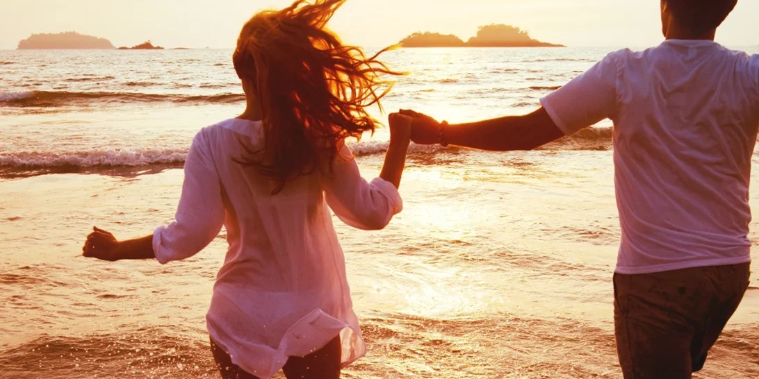 Ερωτικές προβλέψεις Αυγούστου 2019 | Πώς θα εξελιχθεί για κάθε ζώδιο ο τελευταίος μήνας του καλοκαιριού;