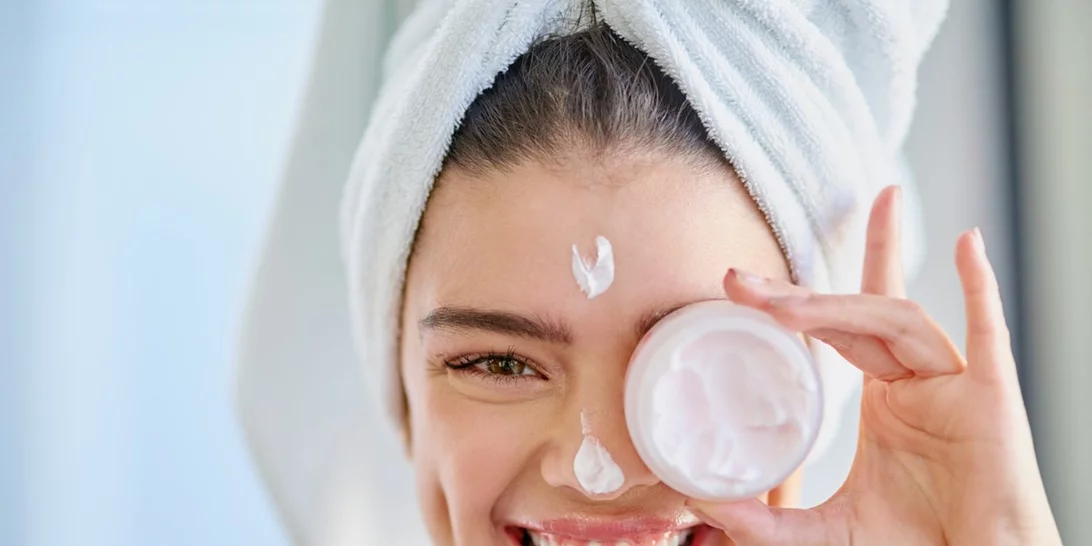 5 εύκολοι τρόποι για να βελτιώσεις την όψη της επιδερμίδας σου μετά το καλοκαίρι