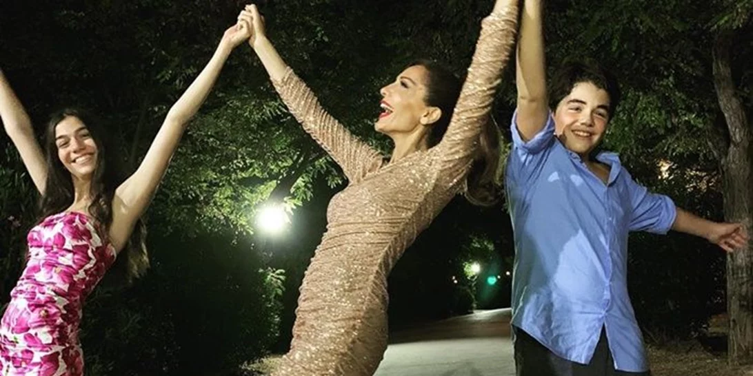 Δέσποινα Βανδή | Οι φωτογραφίες με τον Ντέμη Νικολαΐδη & τα παιδιά τους