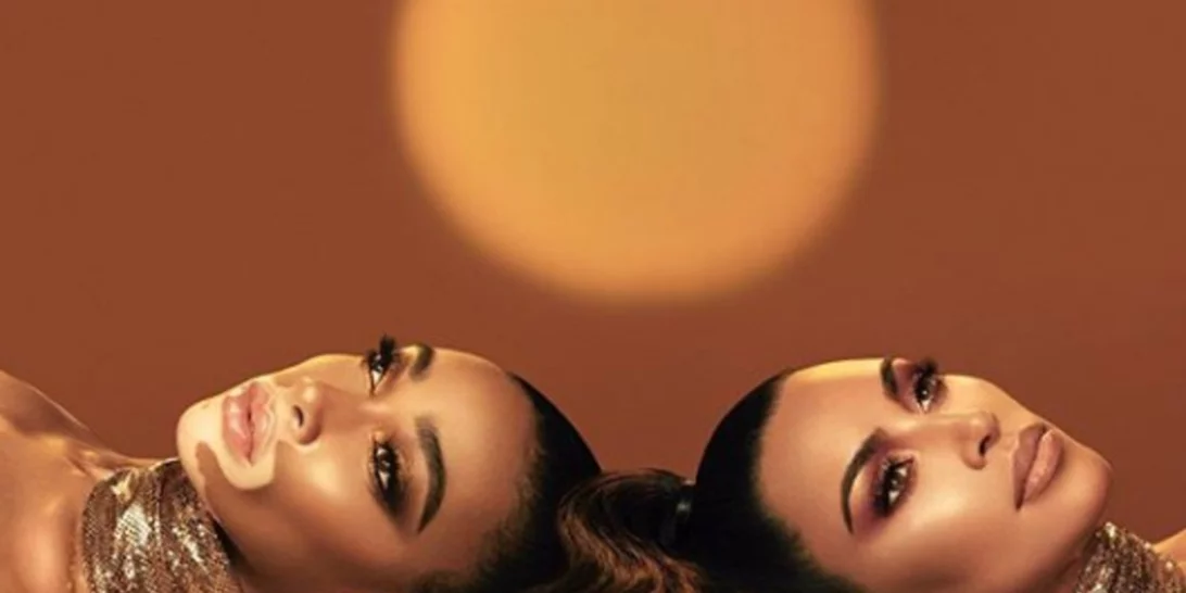 Η Kim Kardashian συνεργάζεται με το supermodel Winnie Harlow για μια νέα beauty συλλογή