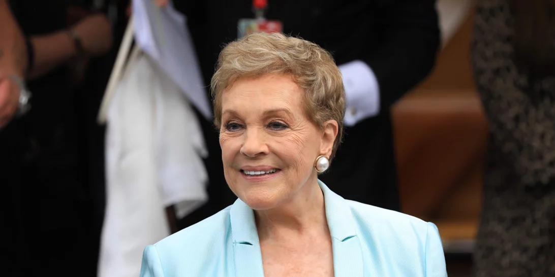Julie Andrews | Tιμήθηκε με τον Χρυσό Λέοντα για τη συνολική πορεία της στον κινηματογράφο