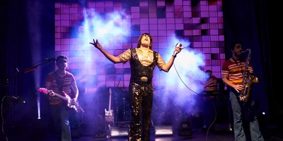 Βρεθήκαμε στο πιο Μπλε πάρτι της χρονιάς (και ήταν όλοι εκεί!)