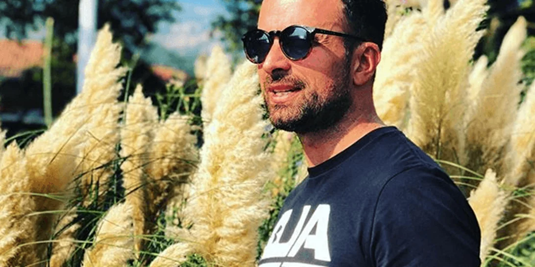 Γιώργος Λιανός | Στον Πανορμίτη Σύμης με τη γυναίκα του και τις κόρες του