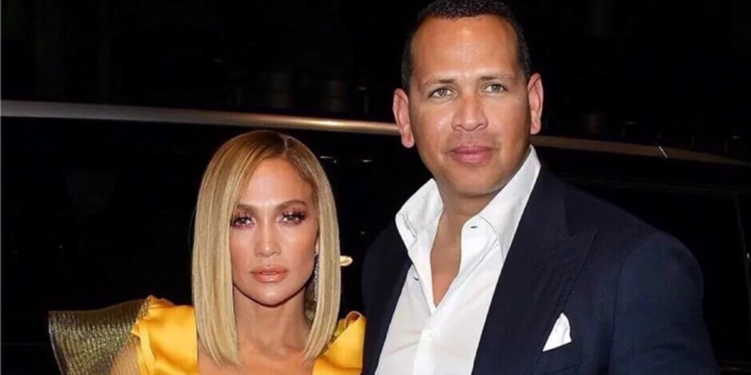 Jennifer Lopez | Πιο σέξι από ποτέ στην πρεμιέρα της ταινίας της με τον αρραβωνιαστικό της