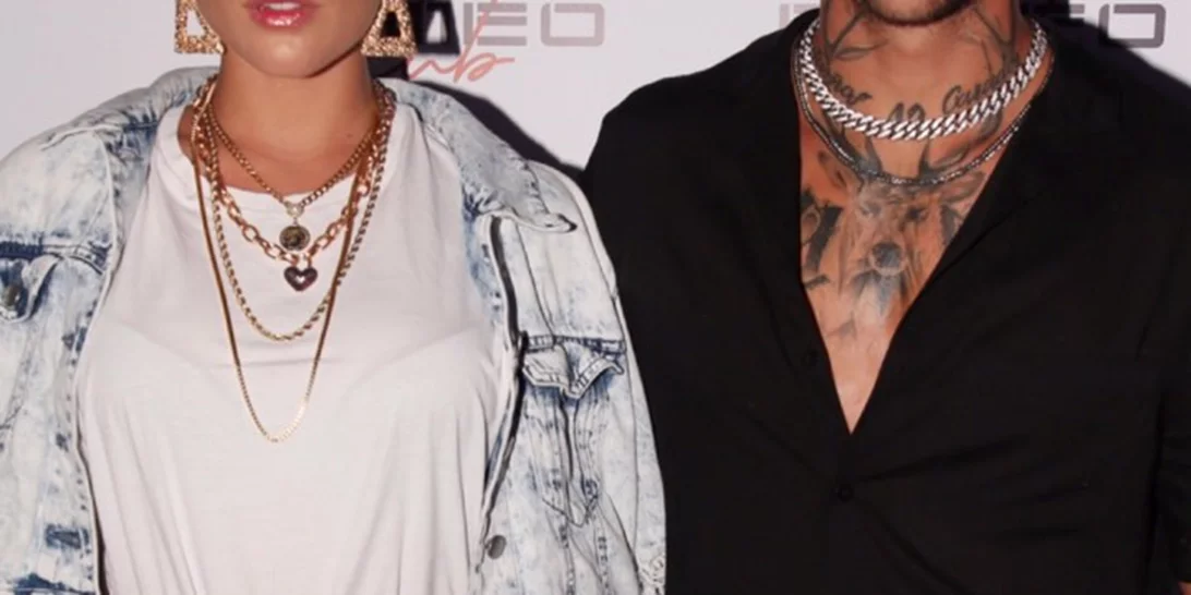 Επανασύνδεση για ζευγάρι της ελληνικής showbiz! | Η πρώτη δημόσια εμφάνιση