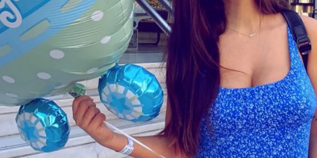 Γνωστή Ελληνίδα βγήκε από το μαιευτήριο και το σώμα της μας άφησε άφωνους!