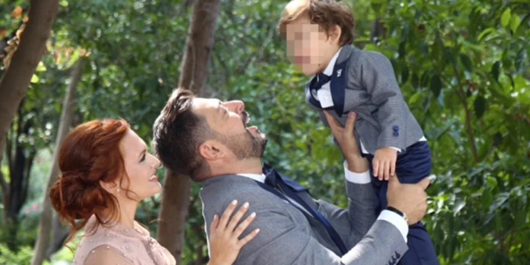 Γιώργος Χειμωνέτος | Οι φωτογραφίες από τη βάφτιση του γιου του!