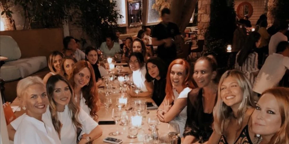 Γενέθλια για την Χριστίνα Κοντοβά | Οι διάσημες καλεσμένες, η τούρτα- υπερπαραγωγή και το outfit που επέλεξε στο party της