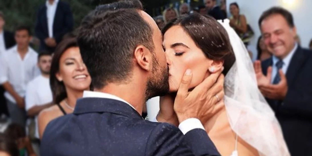 Χριστίνα Μπόμπα | Η ερωτική εξομολόγηση του Σάκη Τανιμανίδη για την επέτειο τους