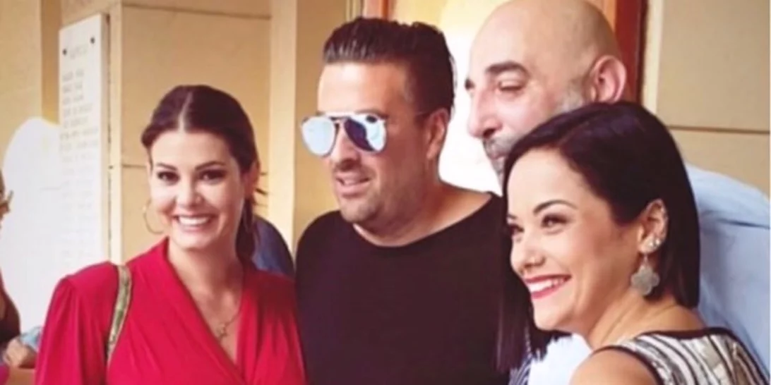 Κατερίνα Τσάβαλου – Δημήτρης Στεργίου | Βάφτισαν την κόρη τους με νονούς τη Μαρία Κορινθίου και τον Γιάννη Αϊβάζη