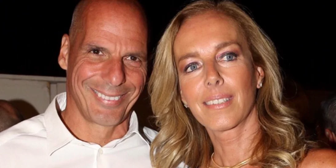 Δανάη Στράτου | Το υπέροχο outfit που φόρεσε στο Ηρώδειο με τον Γιάνη Βαρουφάκη